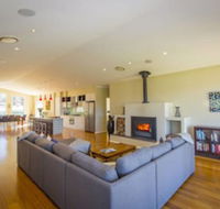 Lacuna Retreat - New Castle Holiday