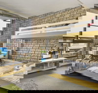 BM01 Townhouse in the Trees - New Castle Holiday