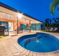 Seaside Hideaway - Hideaway Bay - New Castle Holiday