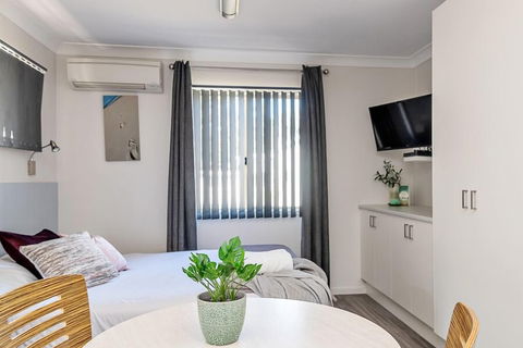 Holiday Haven Burrill Lake - New Castle Holiday 6