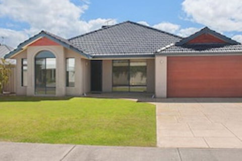 Lifes A Beach - New Castle Holiday 0