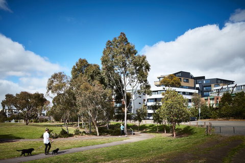 Essendon Escape - New Castle Holiday 6