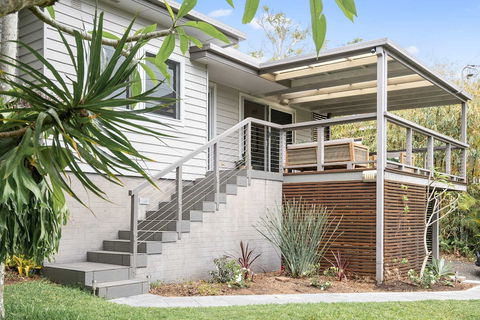 A PERFECT STAY - The White Rabbit - New Castle Holiday 3