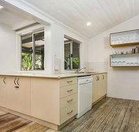 Your Luxury Escape - White Oak - New Castle Holiday