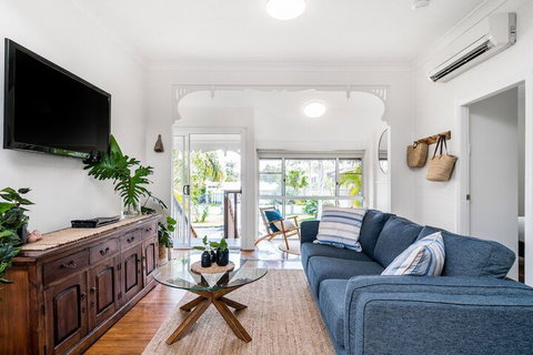 Salt Life - New Castle Holiday 3