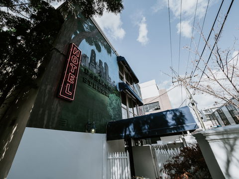 SoYa Apartment Hotel - New Castle Holiday 0