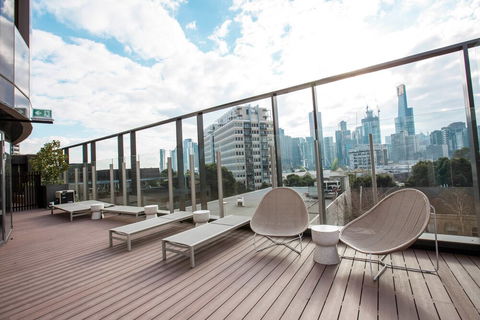 Southbank Hotel Apartment - New Castle Holiday 3