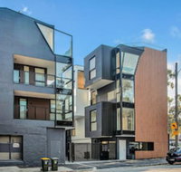 Roden Residences - New Castle Holiday