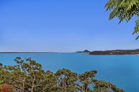 Randall Drive 64 - New Castle Holiday 3