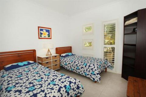 3 Bauhinia Crescent Marcoola PET FRIENDLY LINEN SUPPLIED 500 BOND - New Castle Holiday 4