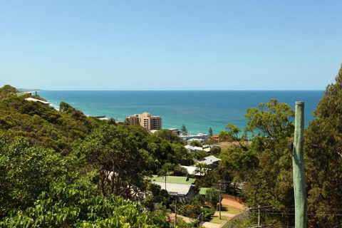 56 Millen Crt Coolum Beach Pet Friendly Linen Included - New Castle Holiday 1