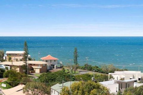 Carolyns Beach House - New Castle Holiday 0