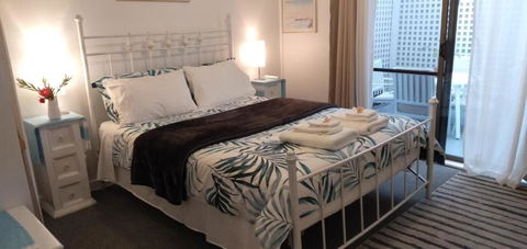 The Boathouse A 3 Bedroom House - New Castle Holiday 3