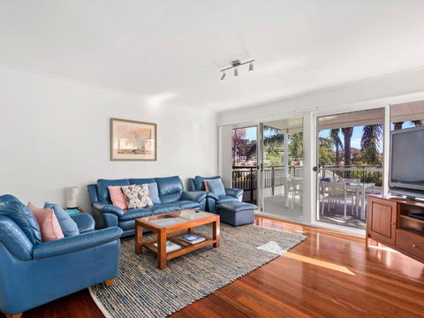 Whiting Escape 2 / 13 Whiting Avenue Terrigal - New Castle Holiday 3