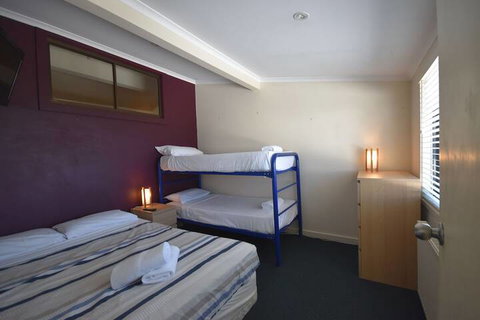 Alpine Heights 9 - New Castle Holiday 2