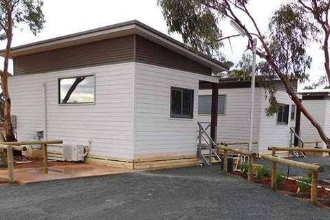 Acclaim Goldminer Tourist Caravan Park - New Castle Holiday 2