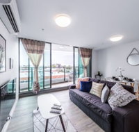 Hamilton 409 - New Castle Holiday