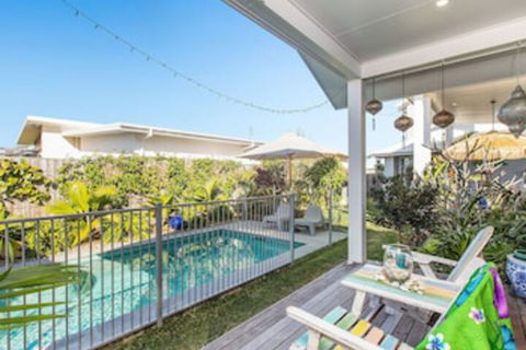 Kia Orana Island Home - New Castle Holiday 0