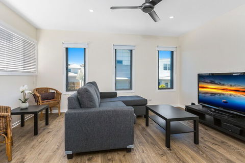 Pebbles At Casuarina Beach - New Castle Holiday 5