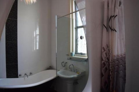 Heritage & Charming House In Subi - New Castle Holiday 5
