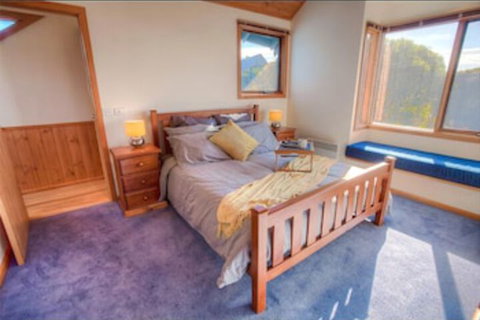 Tetleys - New Castle Holiday 5