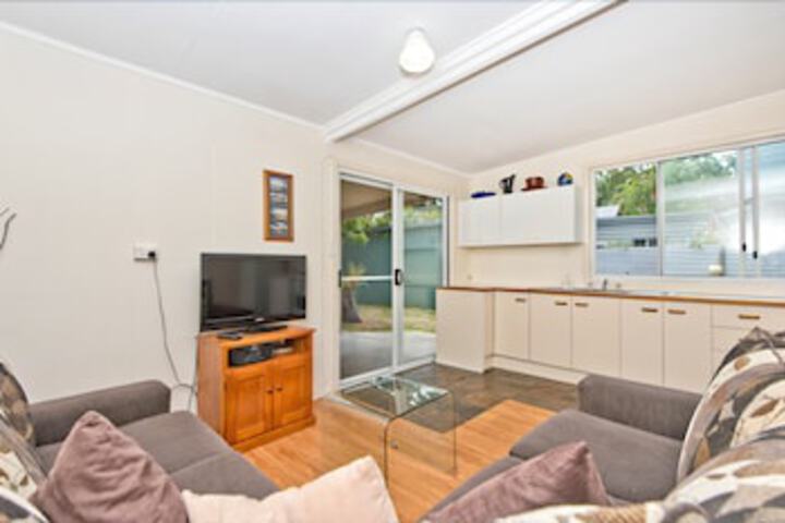 Cowan Cowan QLD New Castle Holiday