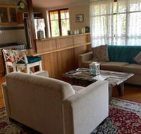 Boonah Cottage - New Castle Holiday