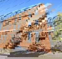 BOUTIQUE STAYS - Loft on Rose - New Castle Holiday