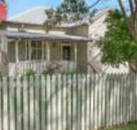 Ambiente Cottage Pet  Family Friendly - New Castle Holiday