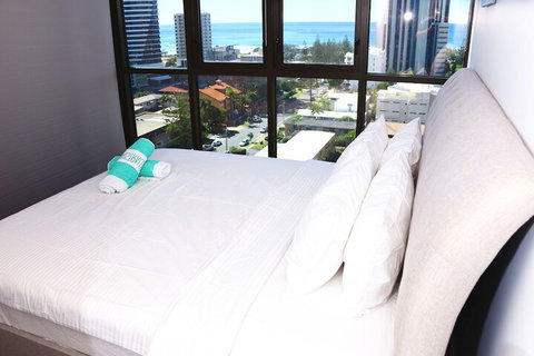 Pelicanstay In Broadbeach - New Castle Holiday 7
