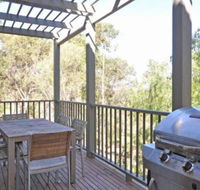 Villa Petit Verdot Located Within Cypress Lakes - New Castle Holiday