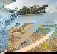 Albury Yalandra Apartment 4 - New Castle Holiday