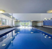 Spacious 1-Bedroom Apartment With Parking - New Castle Holiday