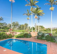 River Links - New Castle Holiday