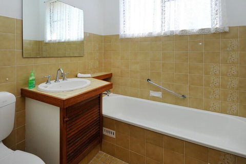 Rose Cottage Sawtell NSW - New Castle Holiday 3