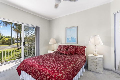 Solitaire 1 Sawtell NSW - New Castle Holiday 2