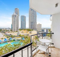 Private apartment in the Heart of Surfers Paradise - New Castle Holiday