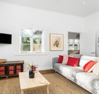 Your Luxury Escape - Alkira - New Castle Holiday