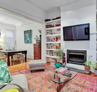 Luxury 3 Bed Terrace House Close to Sydney CBD - New Castle Holiday