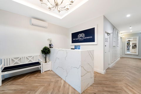 The Hamptons Apartments - St Kilda - New Castle Holiday 0