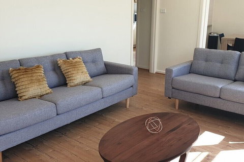 The Bay Apartment - New Castle Holiday 6