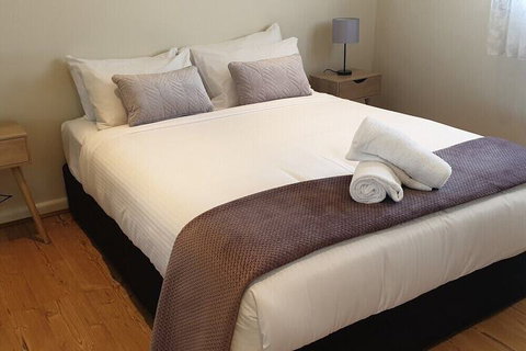 The Bay Apartment - New Castle Holiday 5