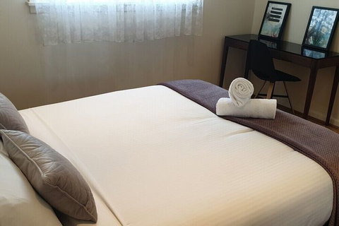 The Bay Apartment - New Castle Holiday 7