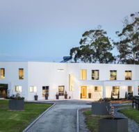 Paradise Point Tamar Valley Residence with Pool - New Castle Holiday