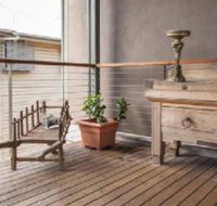 Scobies Boutique Bed  Breakfast - New Castle Holiday