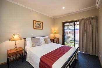 Portside Executive Apartments Gladstone - New Castle Holiday 3