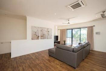 Portside Executive Apartments Gladstone - New Castle Holiday 1