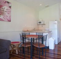 11 Korora Palms 1 Bedroom Bure - New Castle Holiday