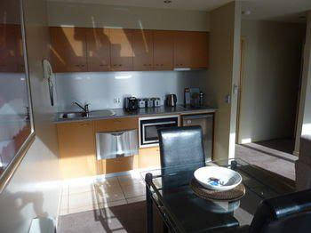 Flinders Lane Holiday Apartments - New Castle Holiday 0