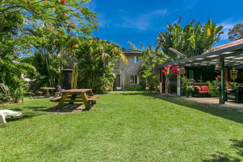 Jaspers Apartments - New Castle Holiday 5